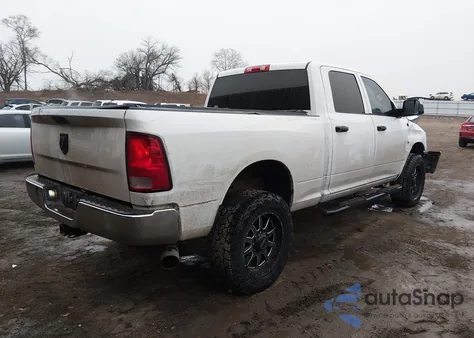 2014 Ram 2500 Tradesman из США, поврежденный, VIN 3C6UR5CL1EG320951